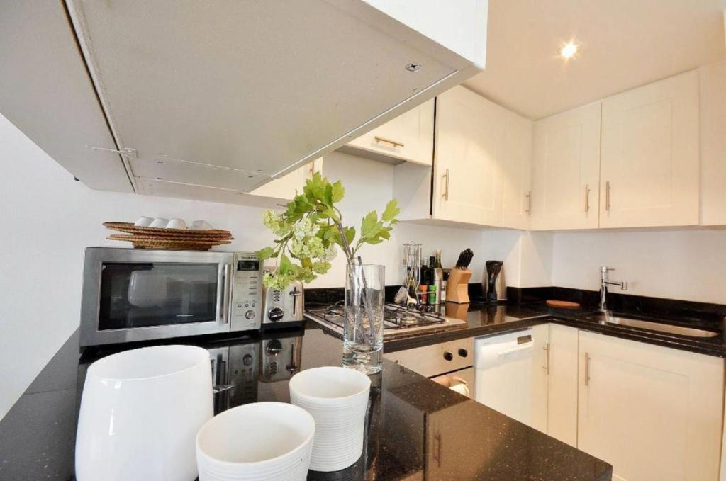 Piccadilly Circus Apartments London Rom bilde